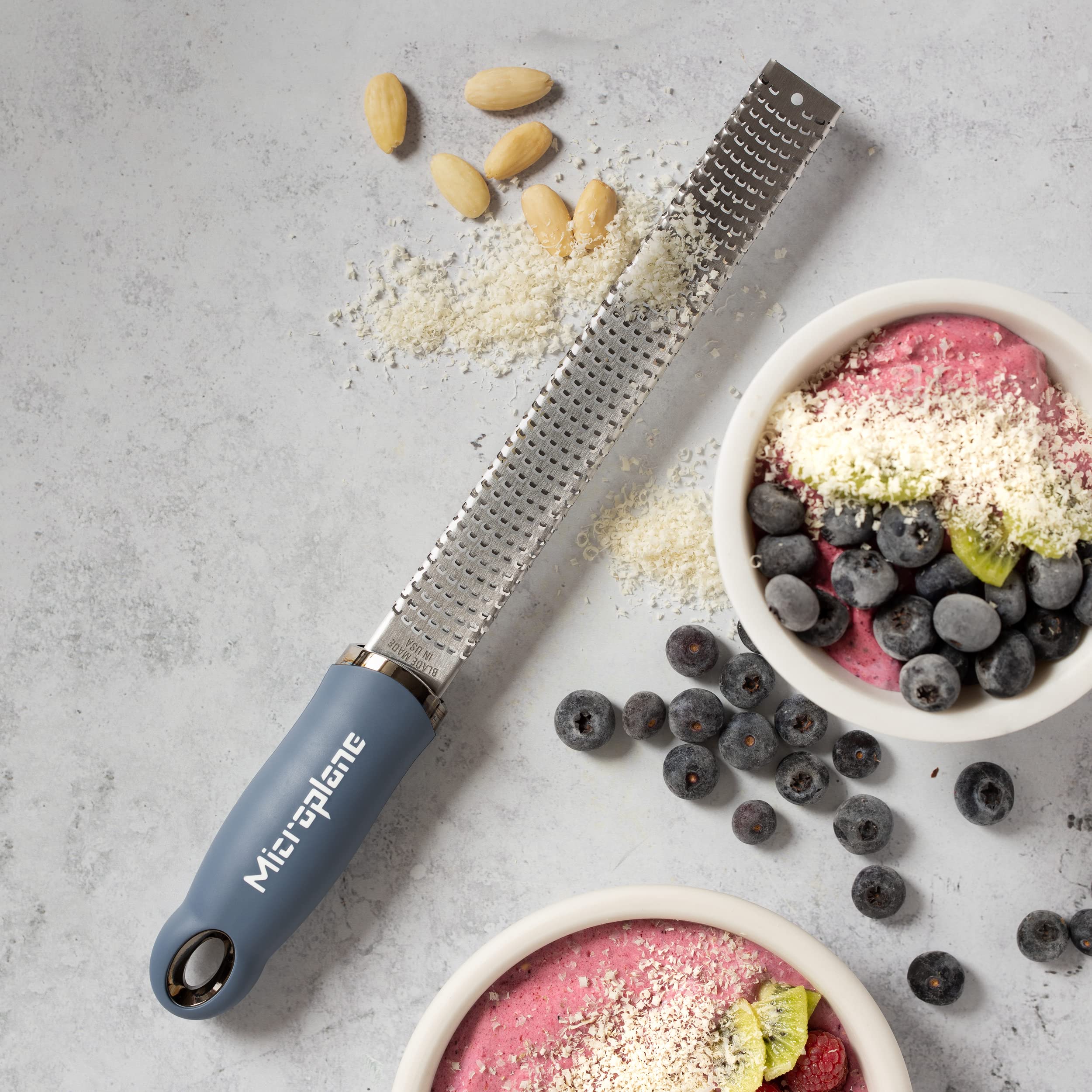 Microplane Premium Zester Grater in Denim Blue | Lemon Zester tool, Hard Cheese & Vegetable Grater | For Citrus, Parmesan Cheese, Garlic, Ginger, Nutmeg | Fine Stainless Steel Blade, Made in USA